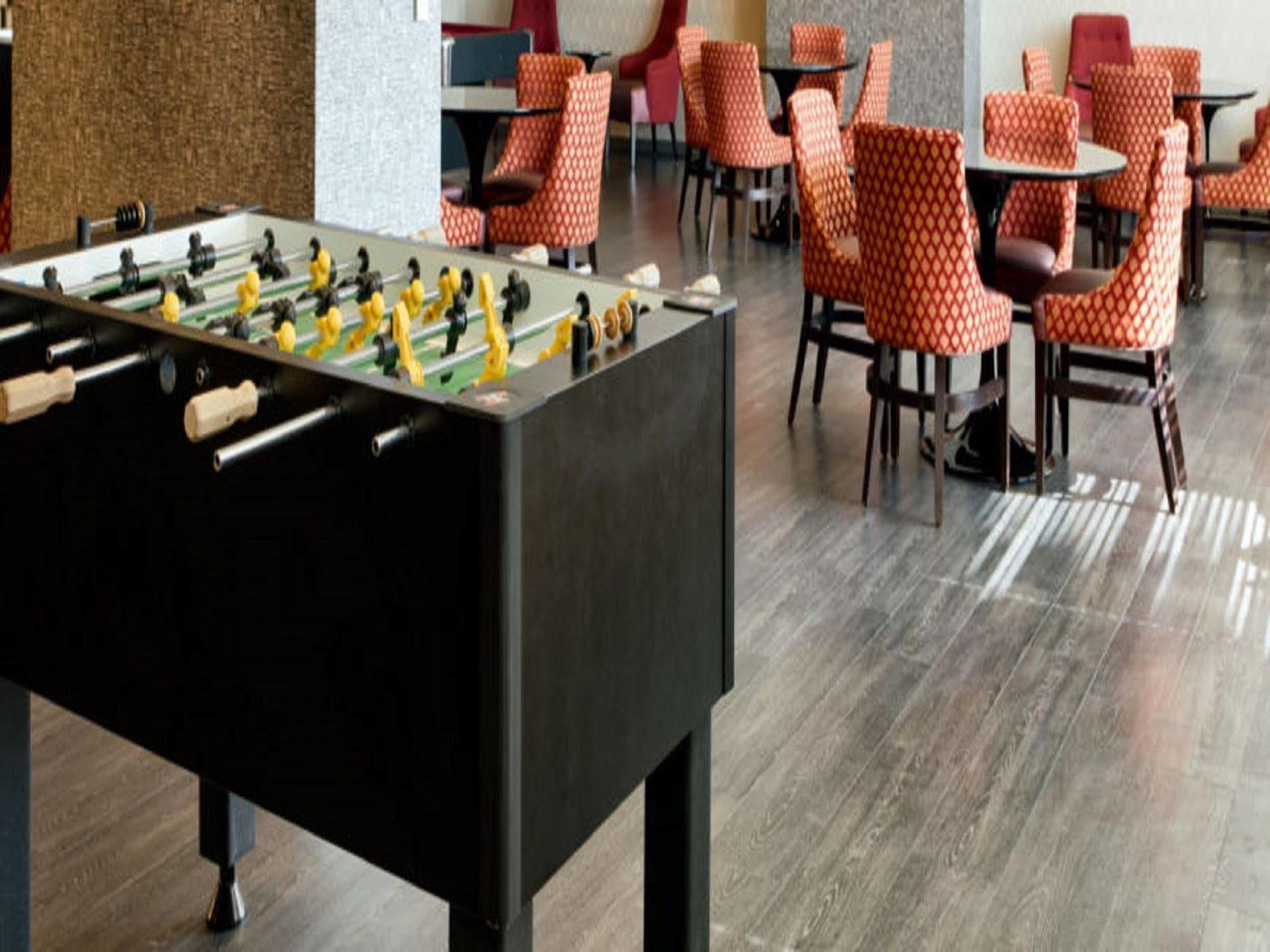 Global Luxury Suites At Exchange Джерсі-Сіті Екстер'єр фото